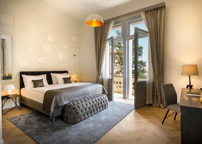 Imperial - By Liburnia &